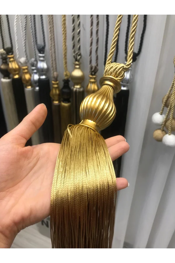 NİVEMESHOME ALTIN SAÇAKLI GOLD APARAT TAVAN TOPLAMA BRAÇOL