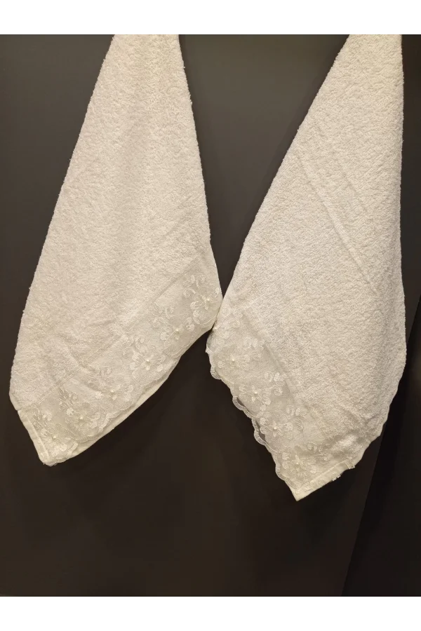 NİVEMESHOME BATİK MOONS KREM NAKIŞLI HAVLU