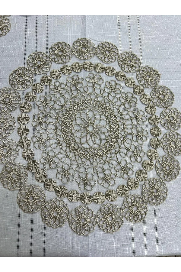 NİVEMESHOME BEJ ÖRME TAKIM 7 PARÇA SUNUMLUK SETİ (RUNNER + SUPLA 6 ADET)