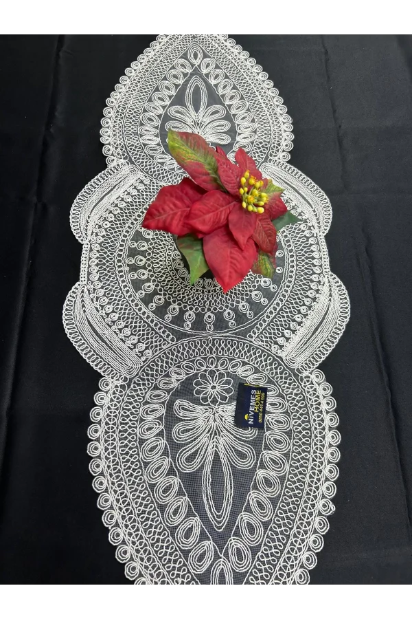 NİVEMESHOME BEYAZ ÖRME TAKIM 3 PARÇA SUNUMLUK SETİ (RUNNER + SUPLA 2 ADET)