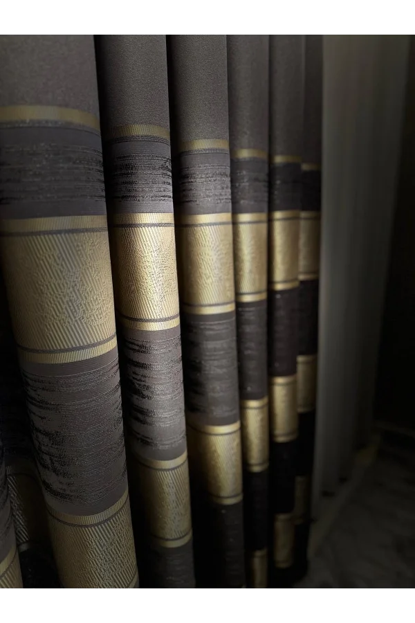 Calidad, elegancia. cortina gris elegante