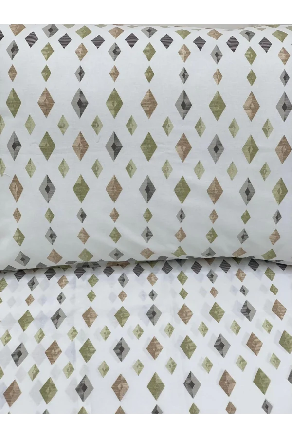 نصفه وعشرون