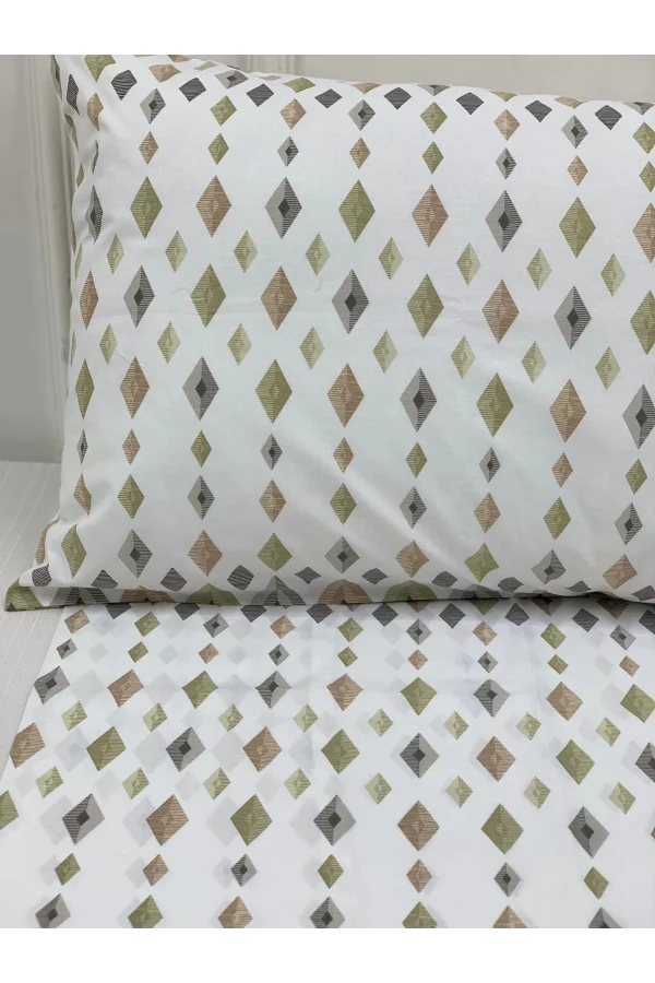 نصفه وعشرون