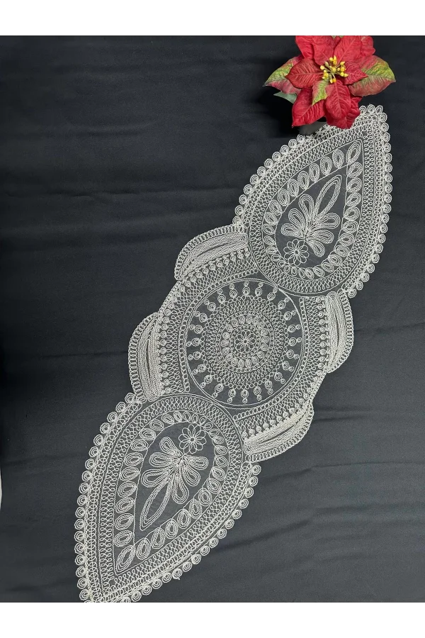 NİVEMESHOME EKRU İŞLEMELİ RUNNER