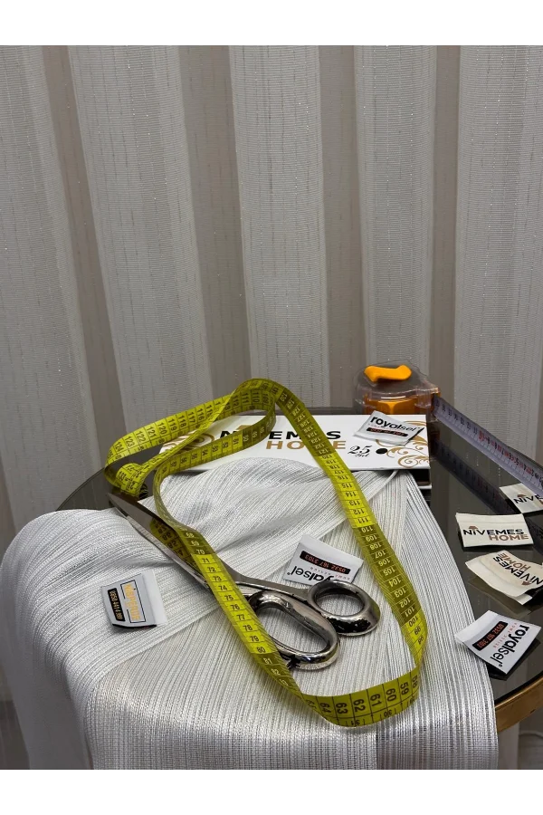 NİVEMESHOME ELEGANS GOLD ÇİZGİLİ 1/3 SIK PİLELİ TÜL PERDE APM