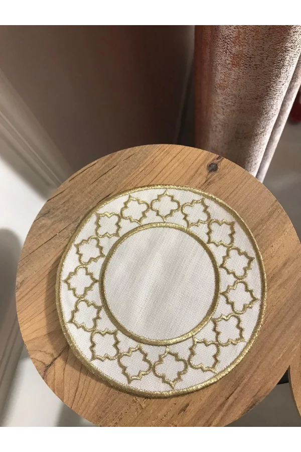 NIVEMESHOME EMBROIDERED GOLD OVAL (6 PIECES) LINEN COCKTAIL NAPKINS COFFEE SIDE SERVER