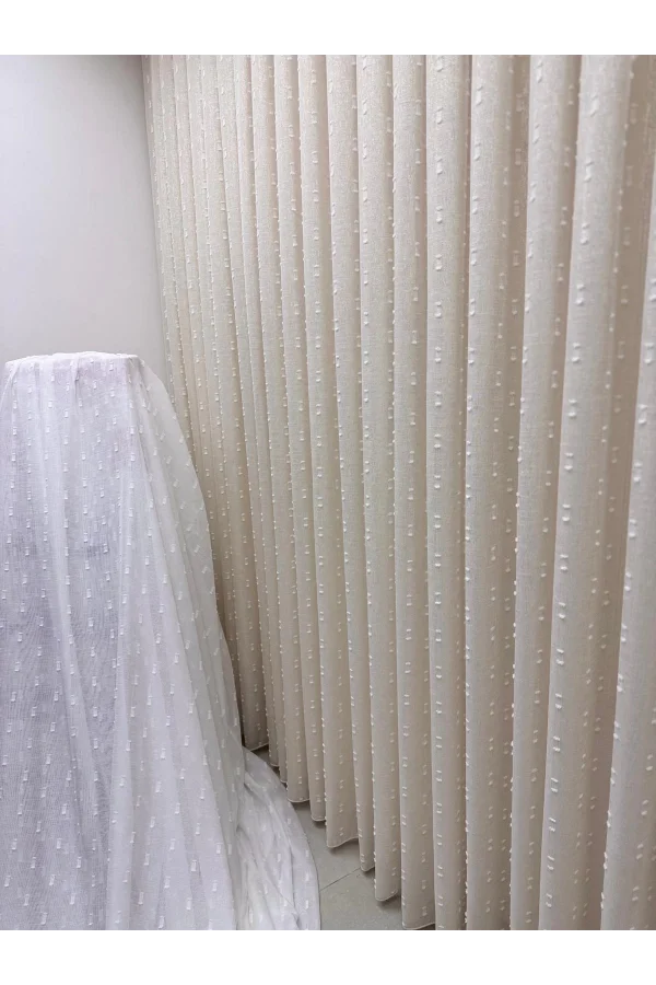 NİVEMESHOME FLORIDA LEINENOPTIK CHAMPAGNERFARBENER BOHÈME-STIL POMPOM 1/3 DICKFALTIGER TÜLLVORHANG APM