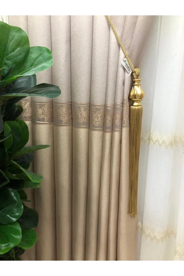 NİVEMESHOME GOLD V-5201 1/3 ПЛОТНАЯ ТКАНЬ ЗАДНЕГО ПЛАНА ПАНО ВЕРХНИЙ МОНТАЖ