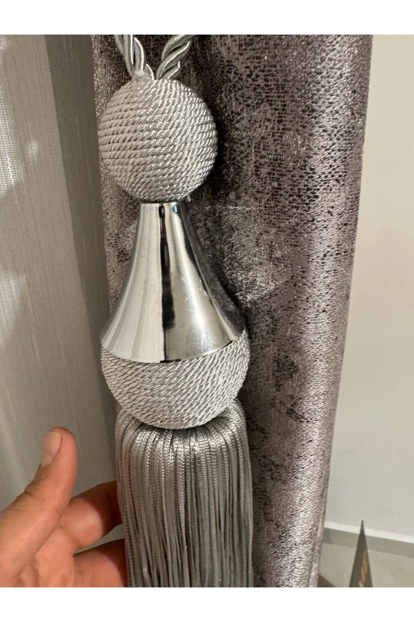 نيفيمشومي غري ساج او غوموز آبارات ياني موديل تافان توبلاما براسول