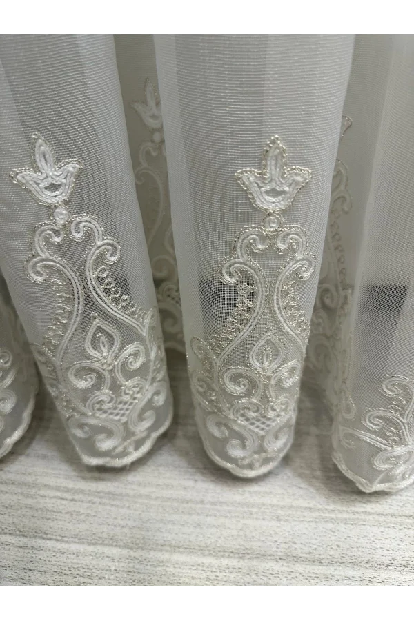 NİVEMESHOME HARBİYE GOLD DETAYLI 1/3 SIK PİLELİ TÜL PERDE APM