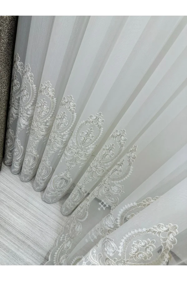 NİVEMESHOME HÜZZAM ALTIN DETAYLI 1/3 SIK PİLELİ TÜL PERDE APM