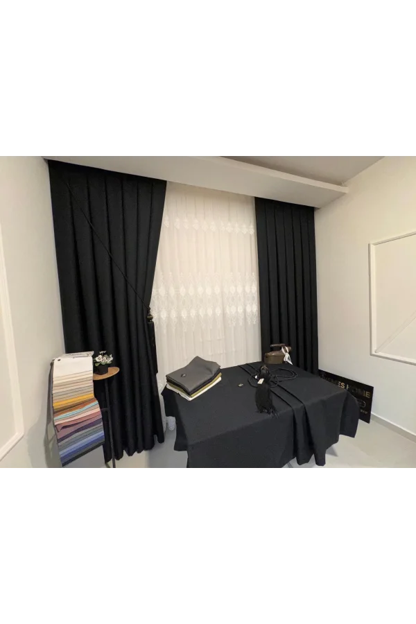 NİVEMESHOME KETEN TREND MASA ÖRTÜSÜ SİYAH  APM