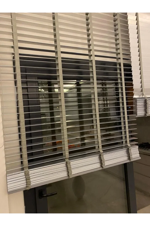 NİVEMESHOME CREAMWOODEN BLINDS 50 MM GEARBOX + CURTAIN WITH LACES