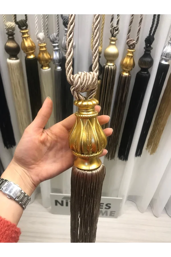 NIVEMESHOME CREAM HAIRLINE CEILING ASSEMBLY BRACKET