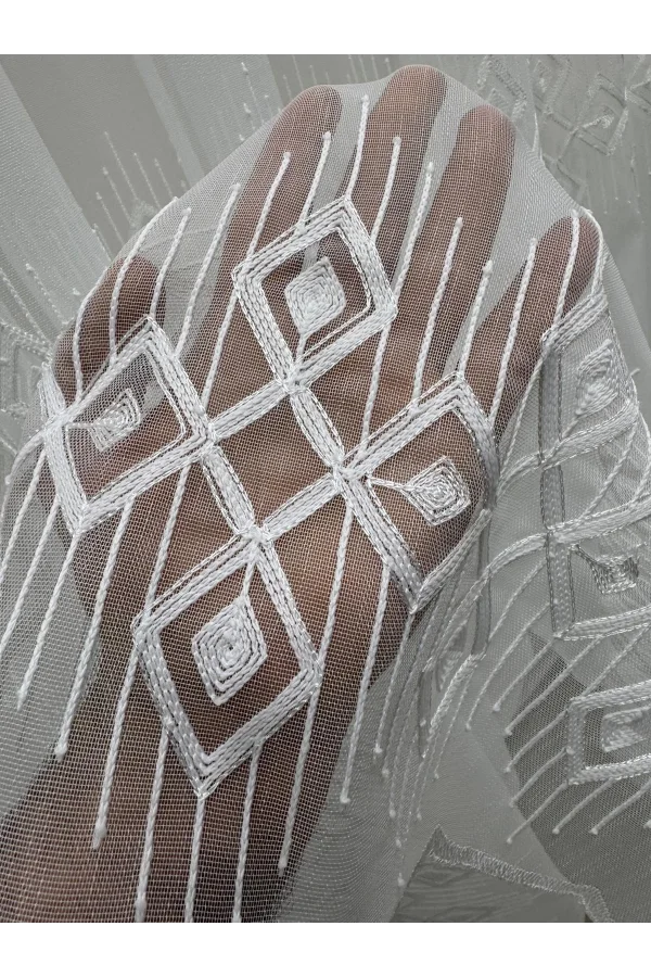 NİVEMESHOME LUNA GEOMÉTRICO 1/3 CORTINA DE TUL PLISADA APILADA