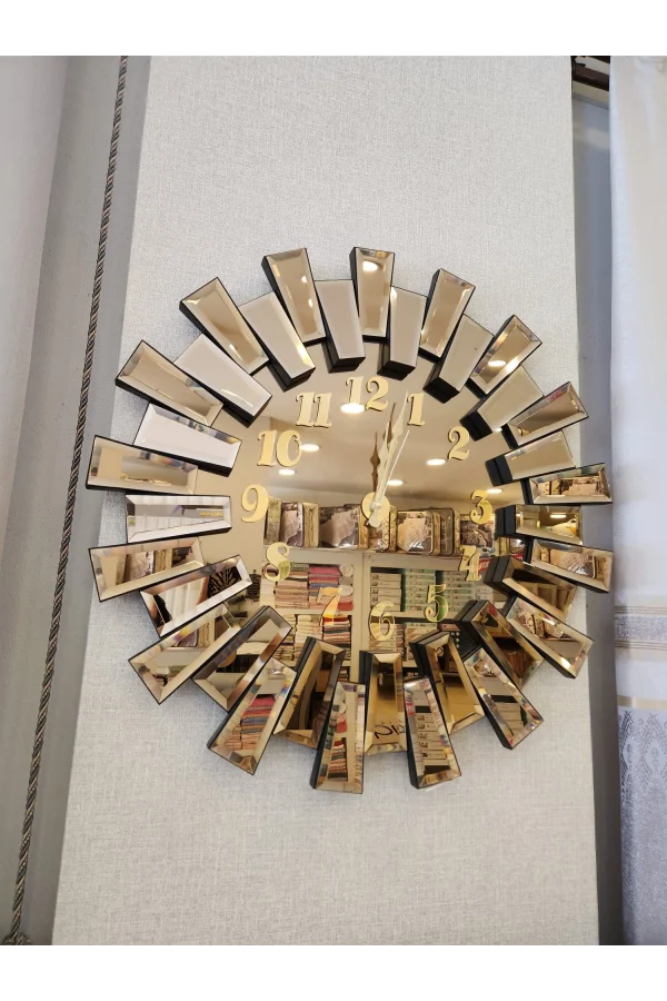 NİVEMESHOME METAL DUVAR SAATİ 72X71 GOLD
