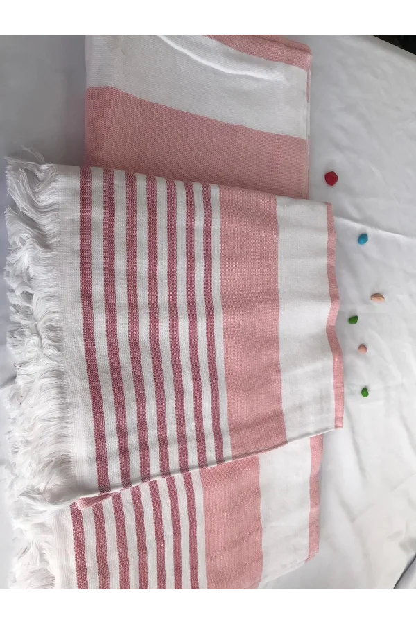 TOALLA DE PLAYA NARCISSHOME CON RAYAS BLANCAS Y FLECOS