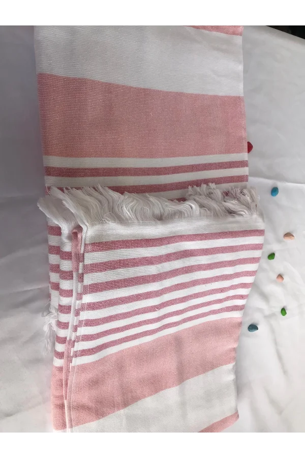 TOALLA DE PLAYA NARCISSHOME CON RAYAS BLANCAS Y FLECOS