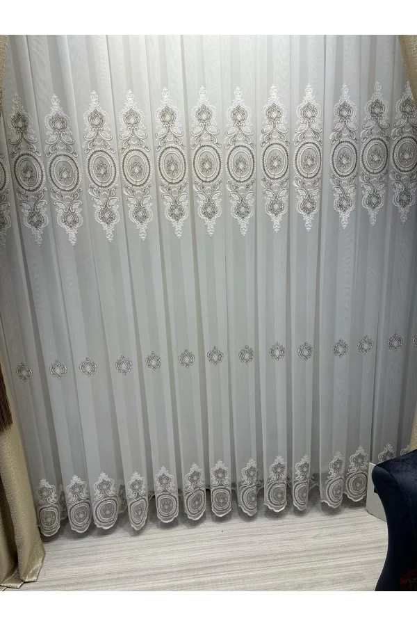 NİVEMESHOME OSNAY MOTİVTELOŞ 1/3 DİCHT GEFALTETER TÜLLGARDINE APM