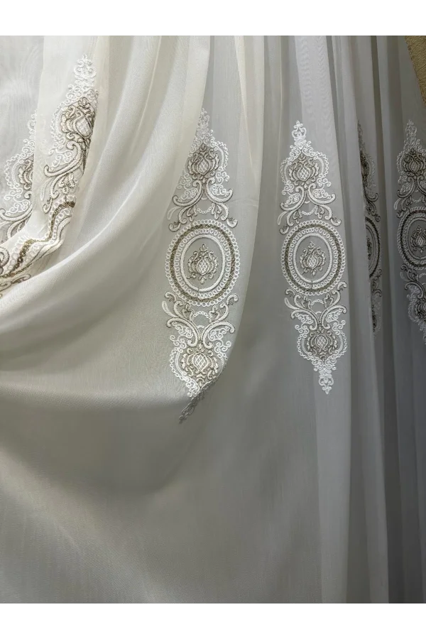 NİVEMESHOME OSNAY MOTİVTELOŞ 1/3 DİCHT GEFALTETER TÜLLGARDINE APM