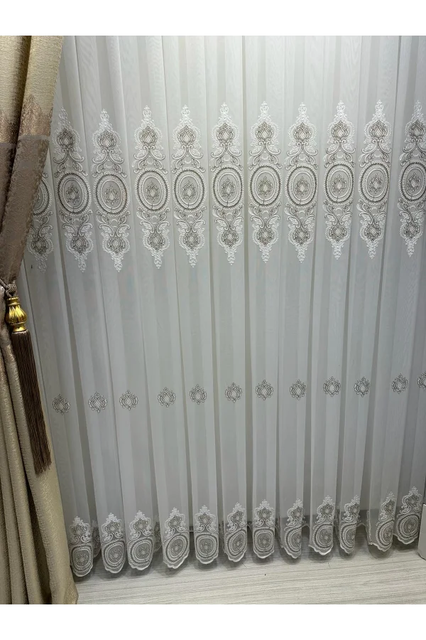 NİVEMESHOME OSNAY MOTİVTELOŞ 1/3 DİCHT GEFALTETER TÜLLGARDINE APM