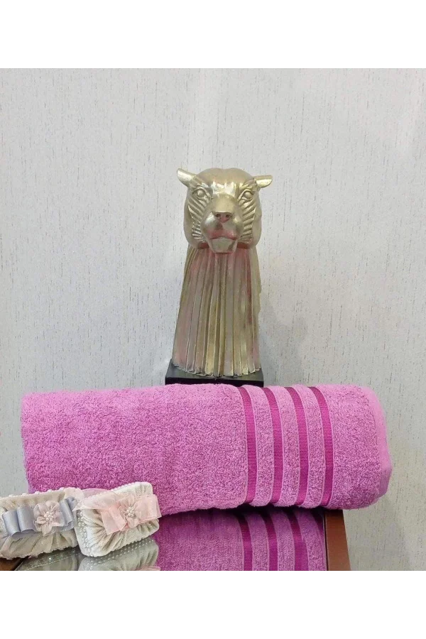 TOALLA DE BAÑO LILA POLOLIFE DE NIVEMESHOME