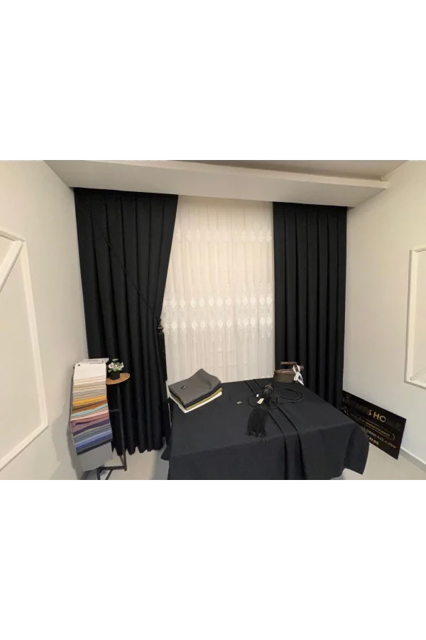 NİVEMESHOME SİYAH 140X220 KETEN MASA ÖRTÜSÜ