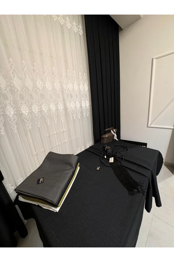 NİVEMESHOME SİYAH 140X220 KETEN MASA ÖRTÜSÜ