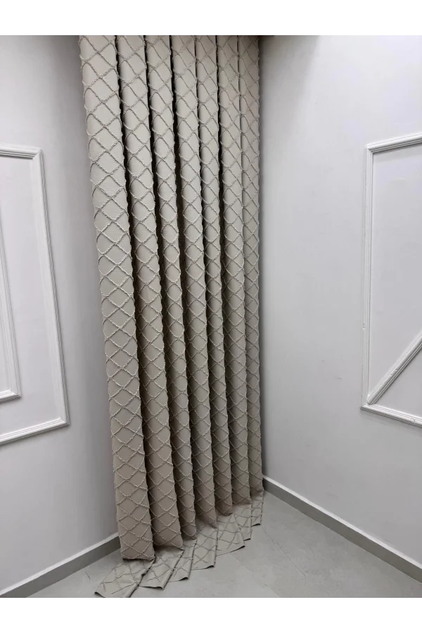 NİVEMESHOME TUNA 105 ROSEN KURUSU 1/3 DICKES GESCHMÜCKTES VORHANG APF