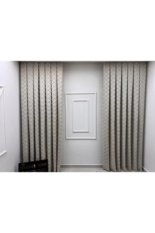 NİVEMESHOME TUNA 105 ROSEN KURUSU 1/3 DICKES GESCHMÜCKTES VORHANG APF