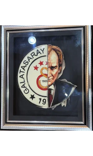 لوحة مصنوعة يدويًا لمصطفى كمال اتاتورك وغالاتاسراي