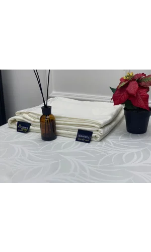 NIVEMESHOME 140X180 TOVAGLIA ANTIMACCHIA CON FANTASIA FOGLIE CREMA