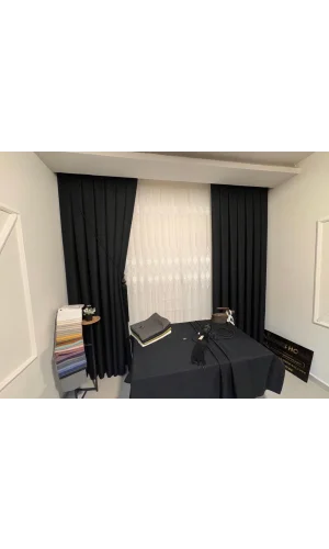 NİVEMESHOME ROMA LEINEN 1/3 ENG GEKRAUSELTE SCHWARZE GRUND VORHANG APM