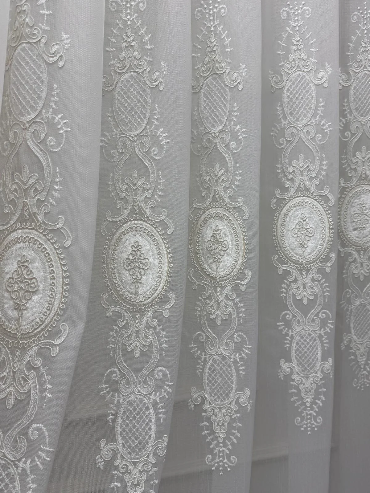 NİVEMESHOME HAZEL APLİK3 EKRU 1/3 PİLELİ BAMBU TÜL PERDE