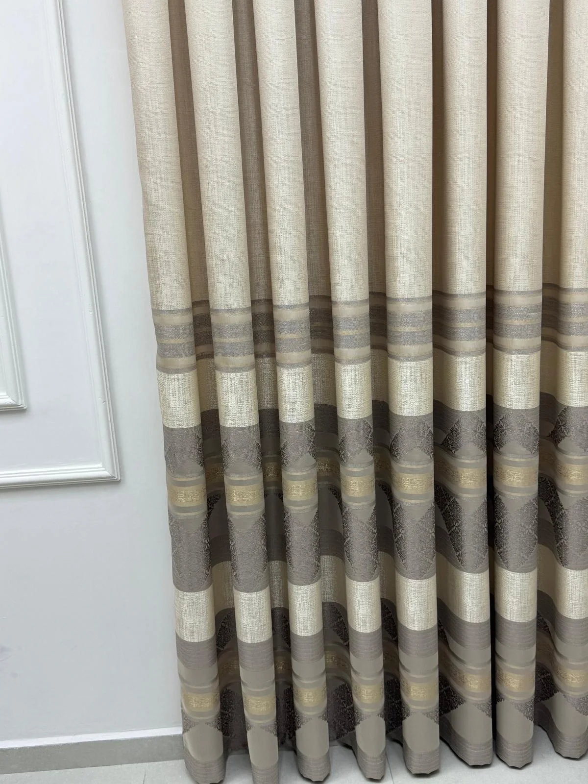 NİVEMESHOME CEYHAN V-5202 VİZON 1/3 SIK PİLE FON PERDE APM