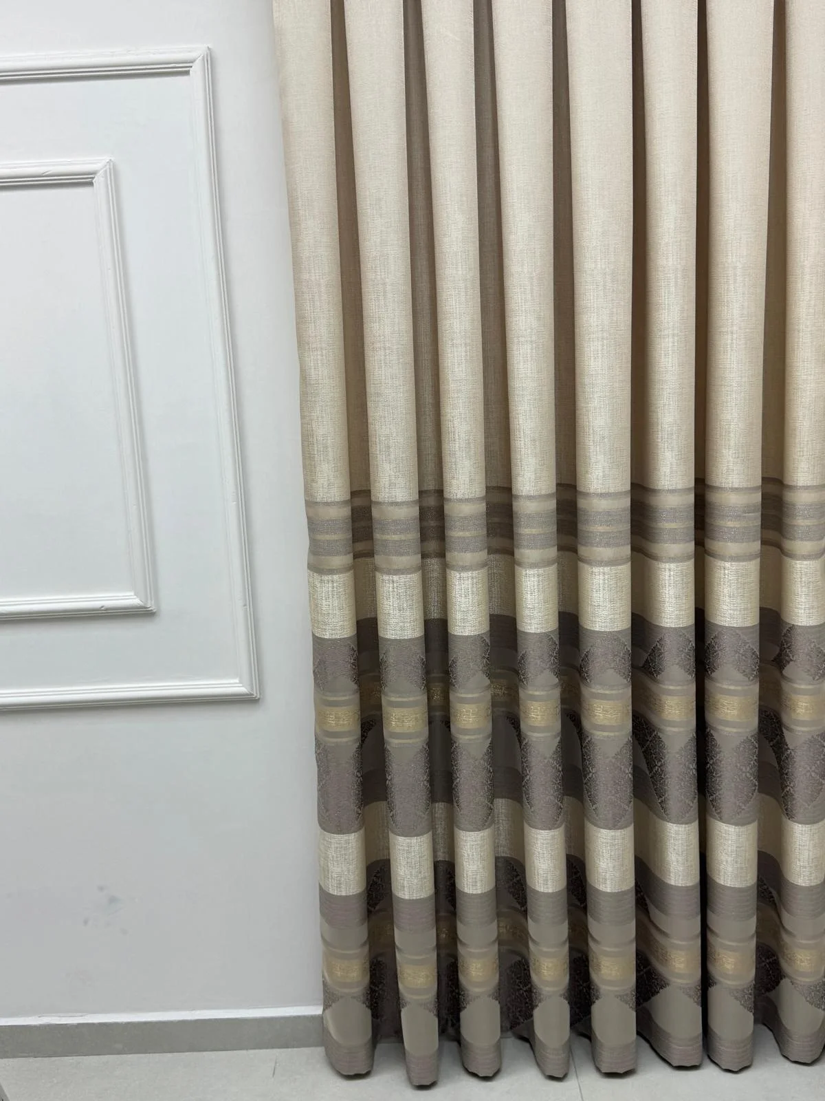 NİVEMESHOME CEYHAN V-5202 VİZON 1/3 SIK PİLE FON PERDE APM