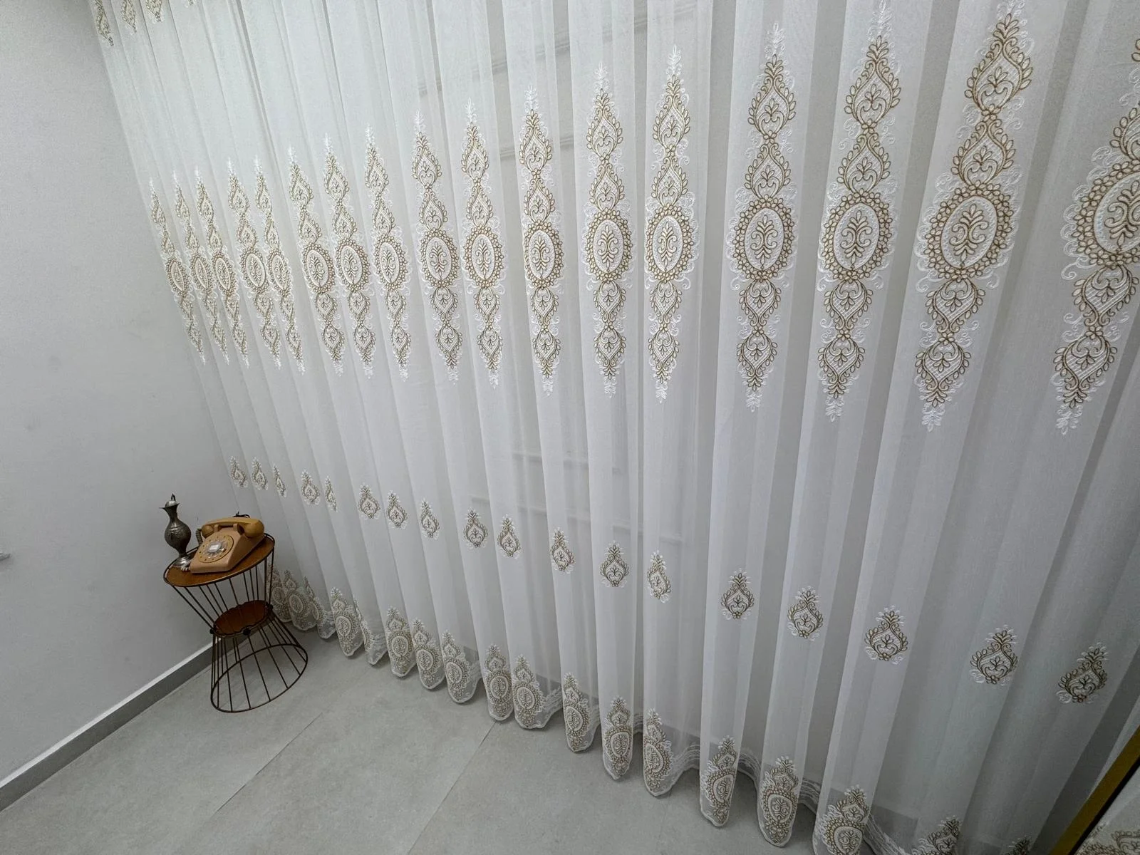 NİVEMESHOME YAREN 2024 GOLD 1/3 PİLELİ TÜL PERDE APM