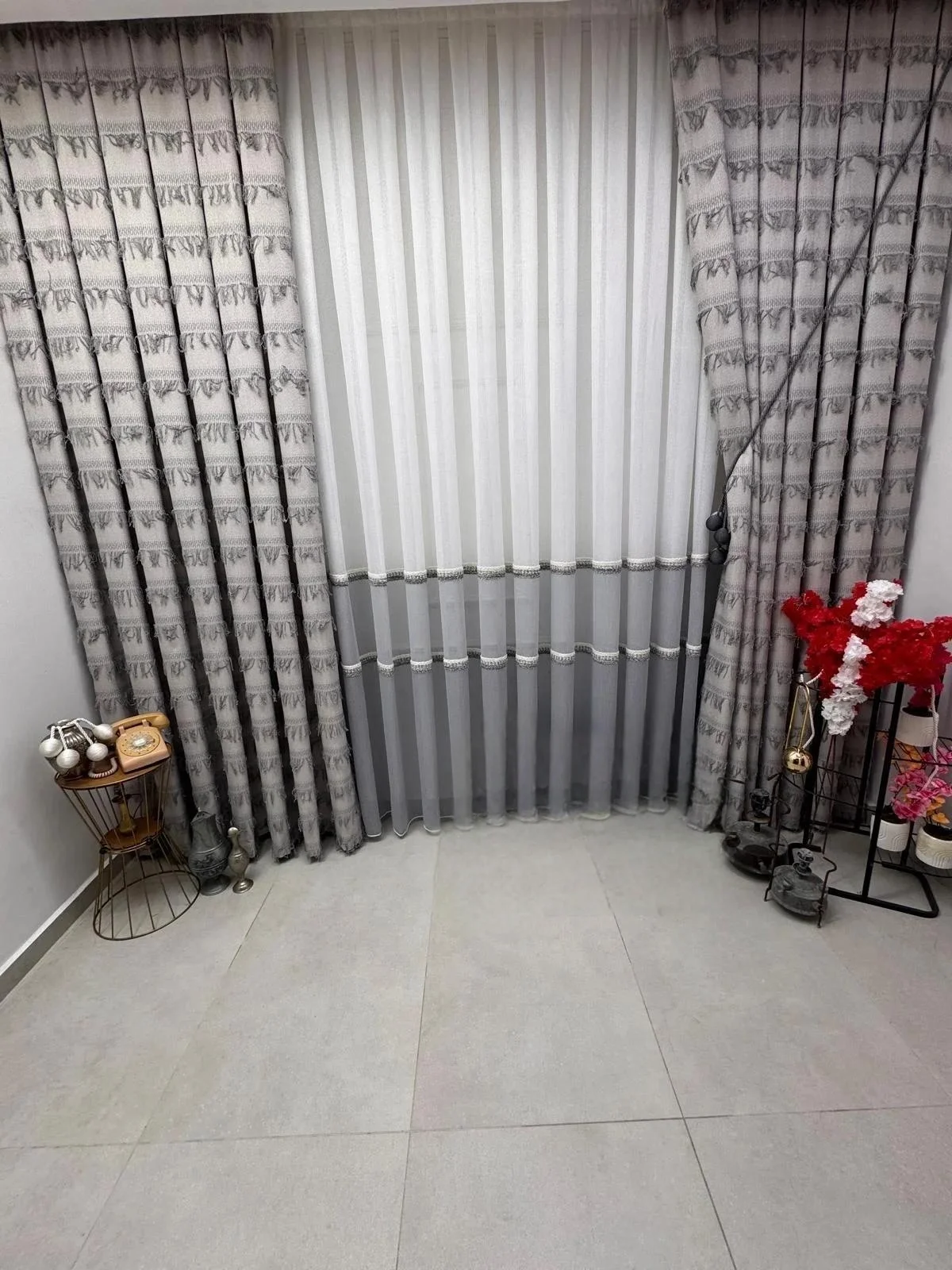 NİVEMESHOME FJ614617 V-60001 ARVEN GRİ 1/3 PİLELİ FON PERDE APM