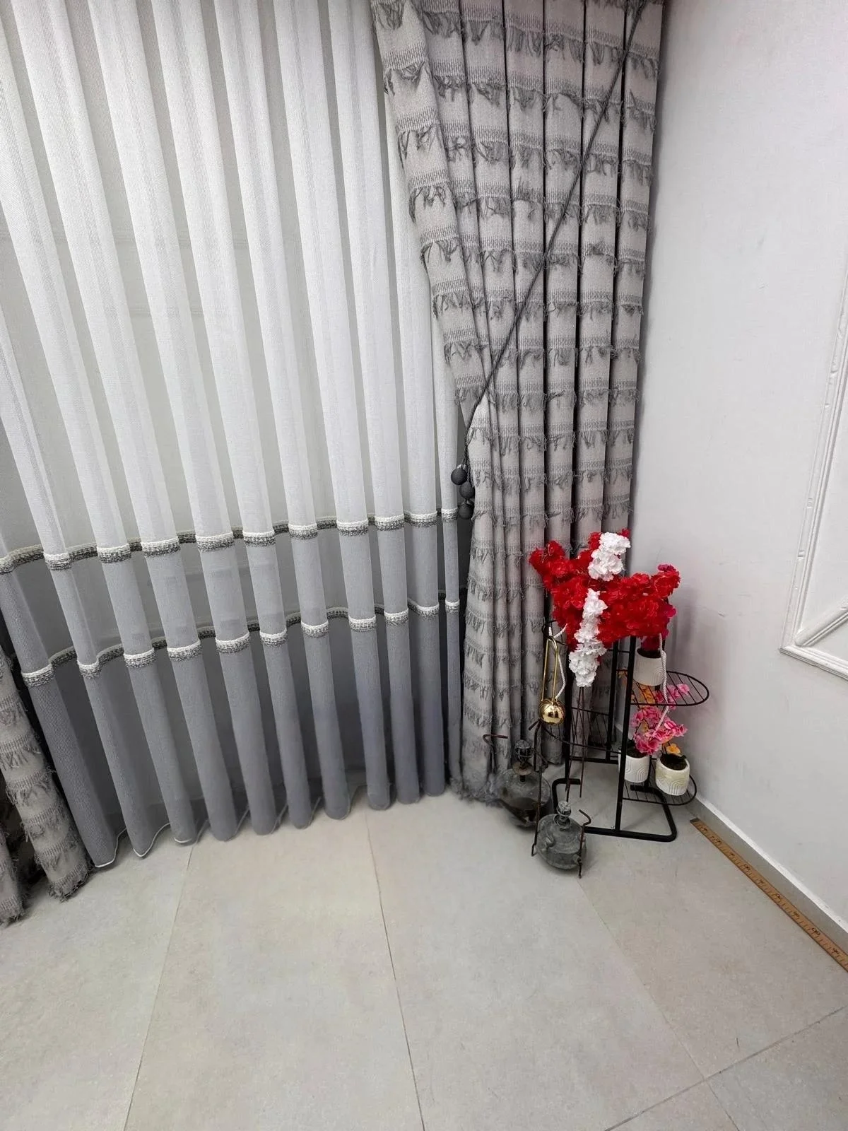 NİVEMESHOME FJ614617 V-60001 ARVEN GRİ 1/3 PİLELİ FON PERDE APM
