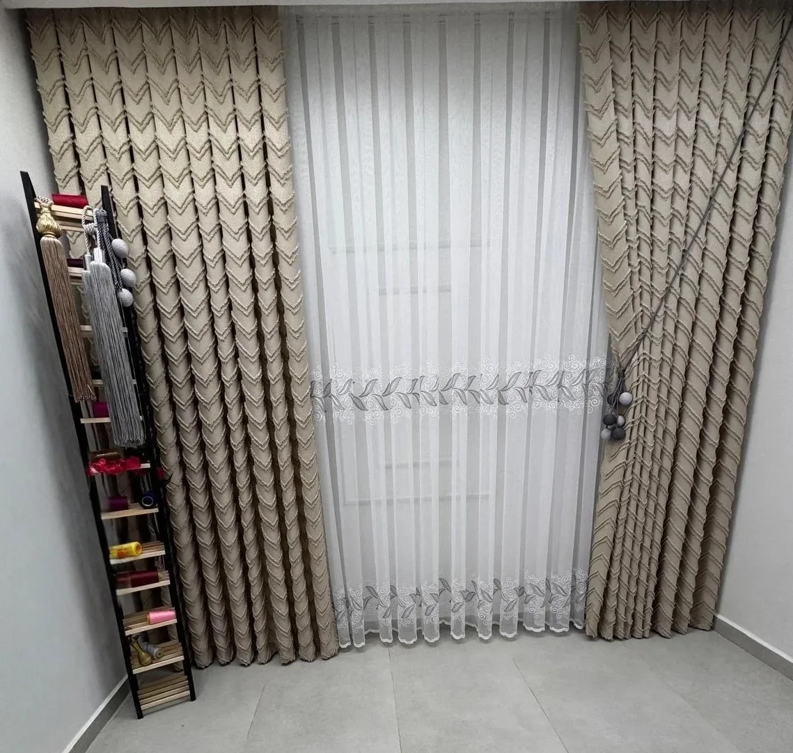 NİVEMESHOME LALE GÜMÜŞ 1/3 PİLELİ TÜL PERDE APM