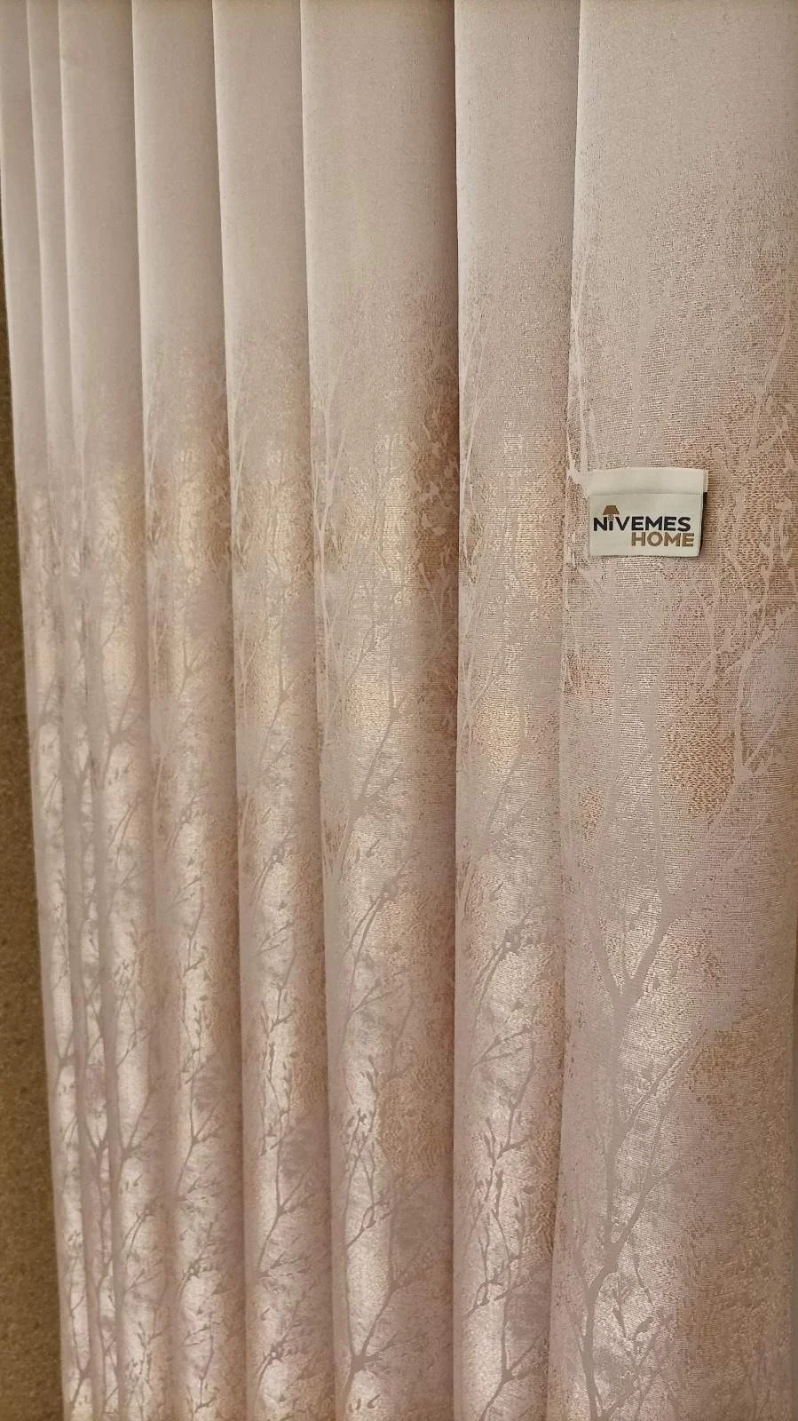 AZRA ŞEKER PINK 1/3 THICK PILE BACKDROP CURTAIN APM