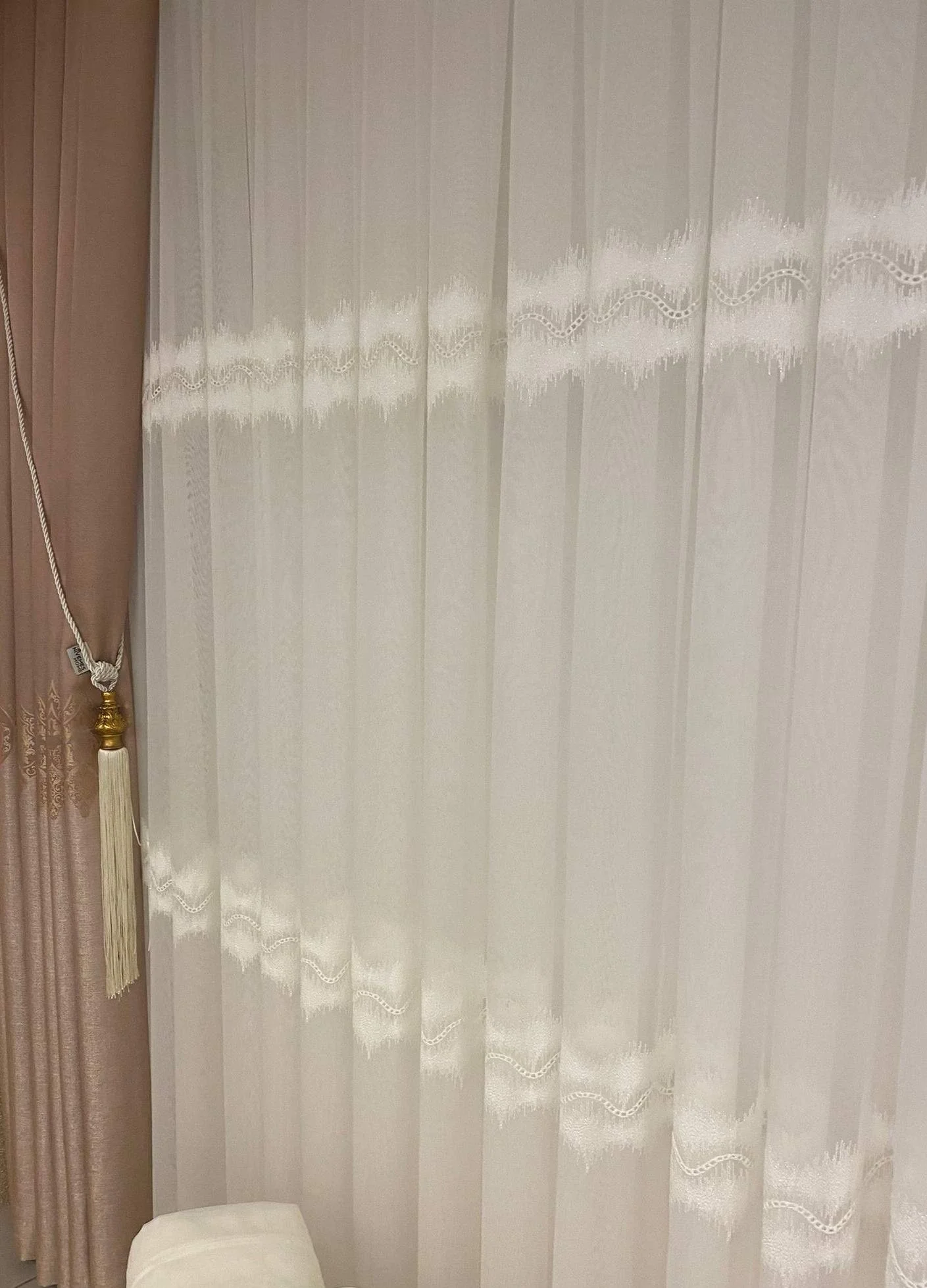 MANDEVİLLA PEMBE FJ612861 1/3 SIK PİLE FON PERDE APM