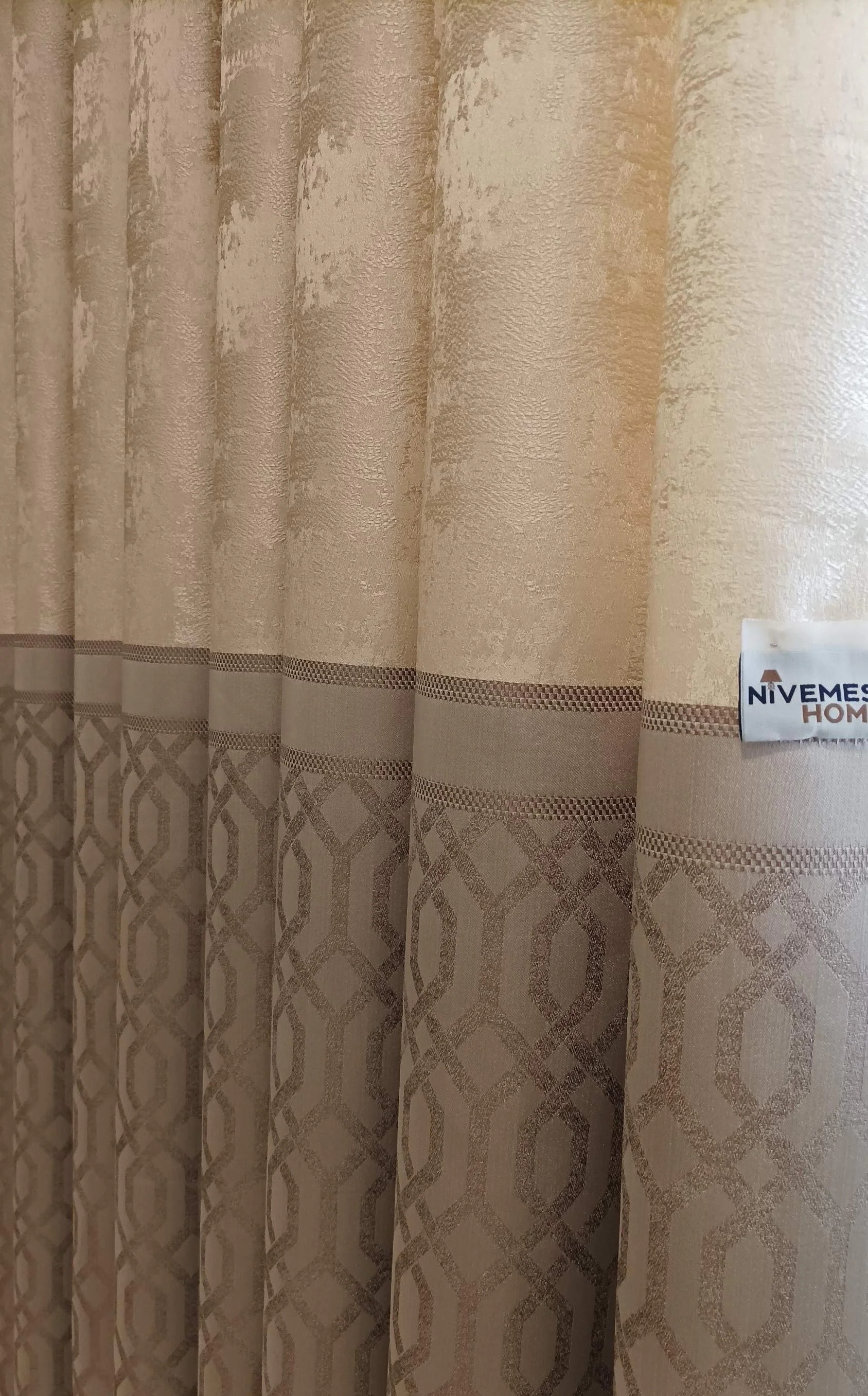 NİS YAKUT VİZON BEJ 1/3 SIK PİLE FON PERDE APM