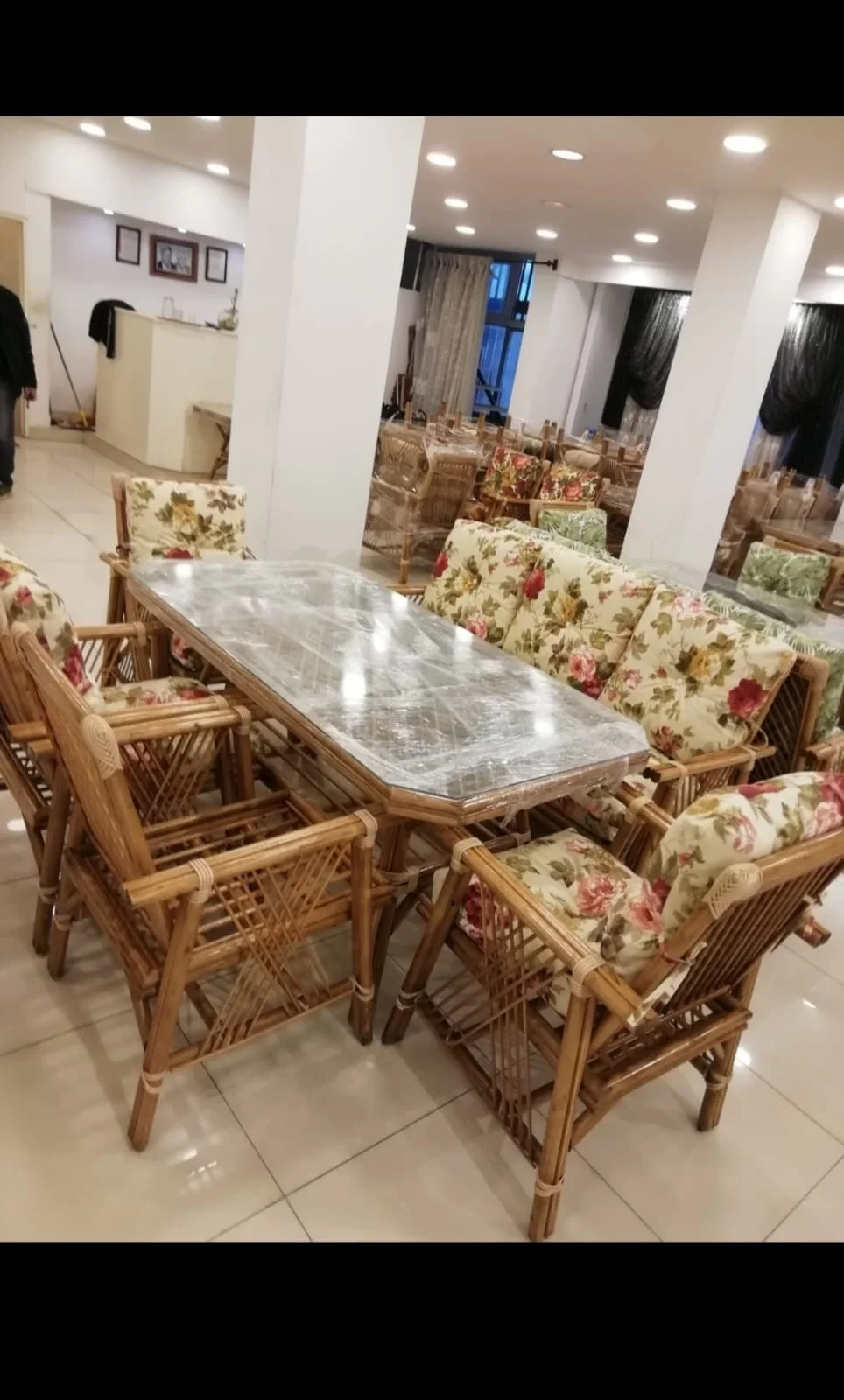NİVEMESHOME 7 PERSON PADDED BAMBOO SEATING SET (4 CHAIRS + 3 PIECE TABLE)