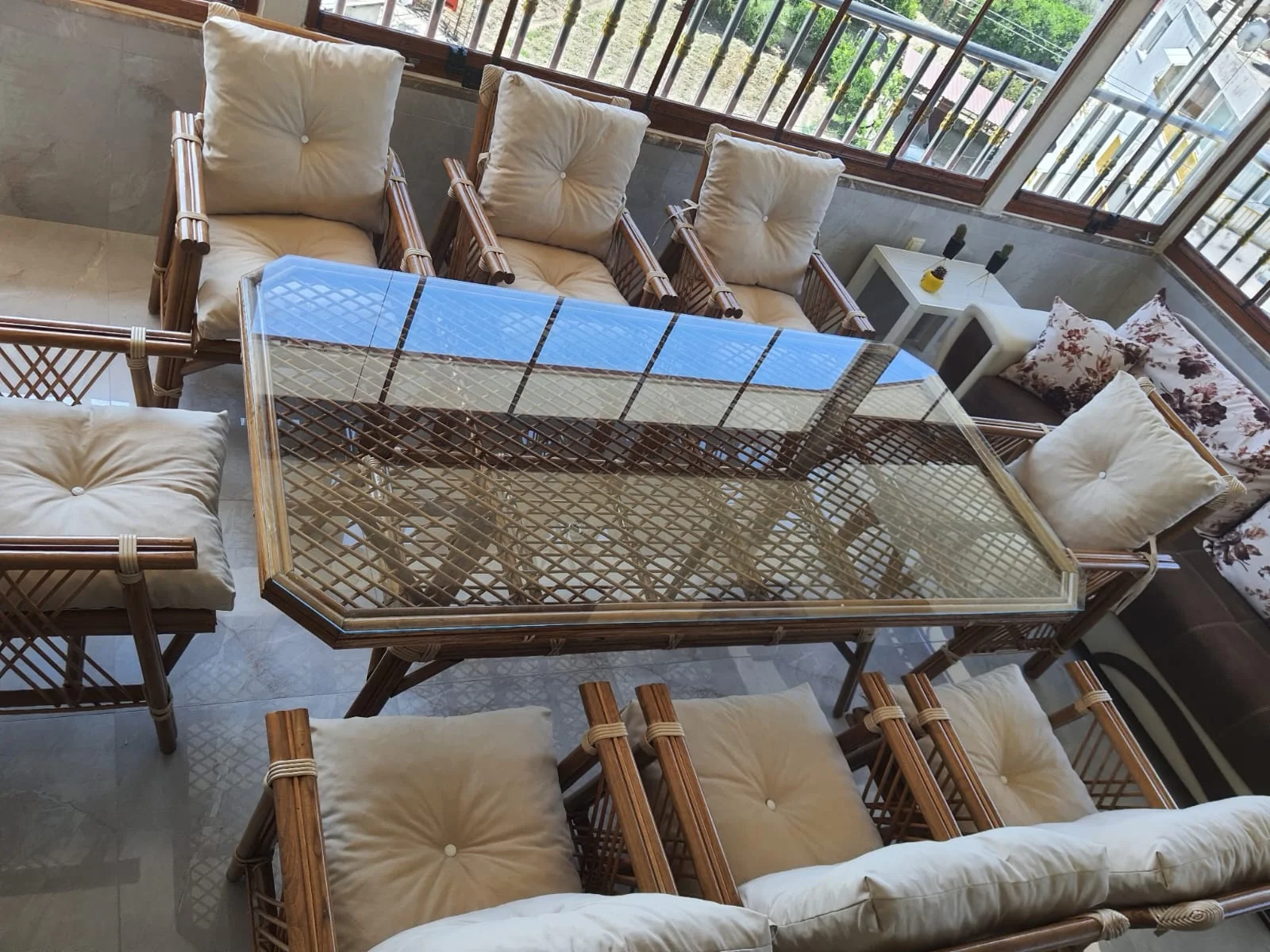 NİVEMESHOME 8-PERSON MATTED BAMBOO SEATING SET (8 CHAIRS+TABLE)
