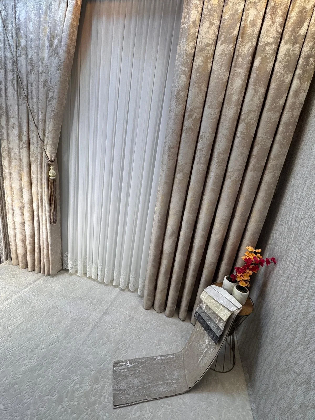 NİVEMESHOME ADEL 5201 KREM 1/3 PİLELİ  FON PERDE APM