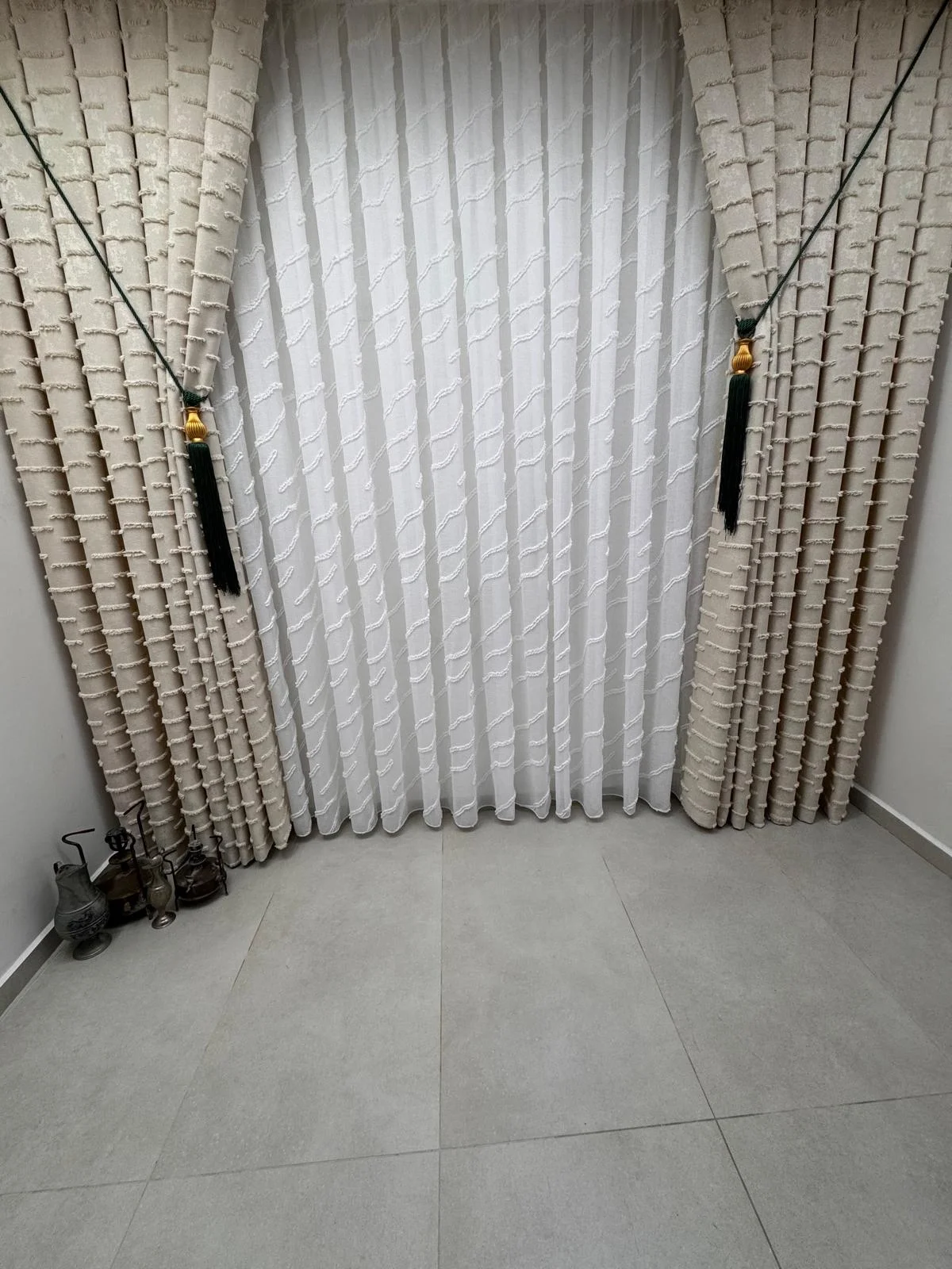 NİVEMESHOME AHU 1-0037  TAM DESENLİ  1/2,5  PİLELİ  TÜL PERDE APM