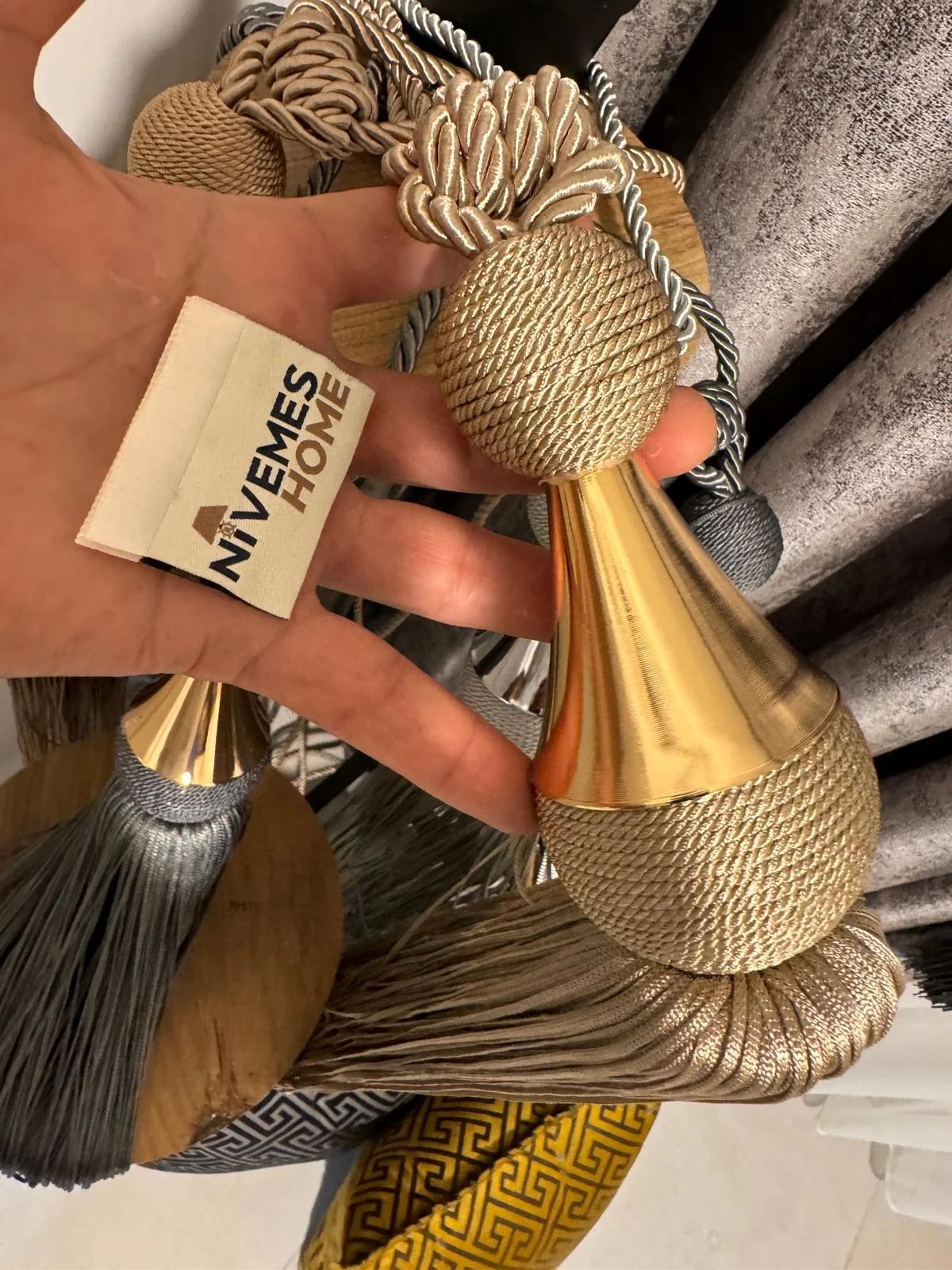 NIVEMESHOME GOLDEN FRINGED GOLDEN DEVICE NEW MODEL CEILING COLLECTING BRACKET