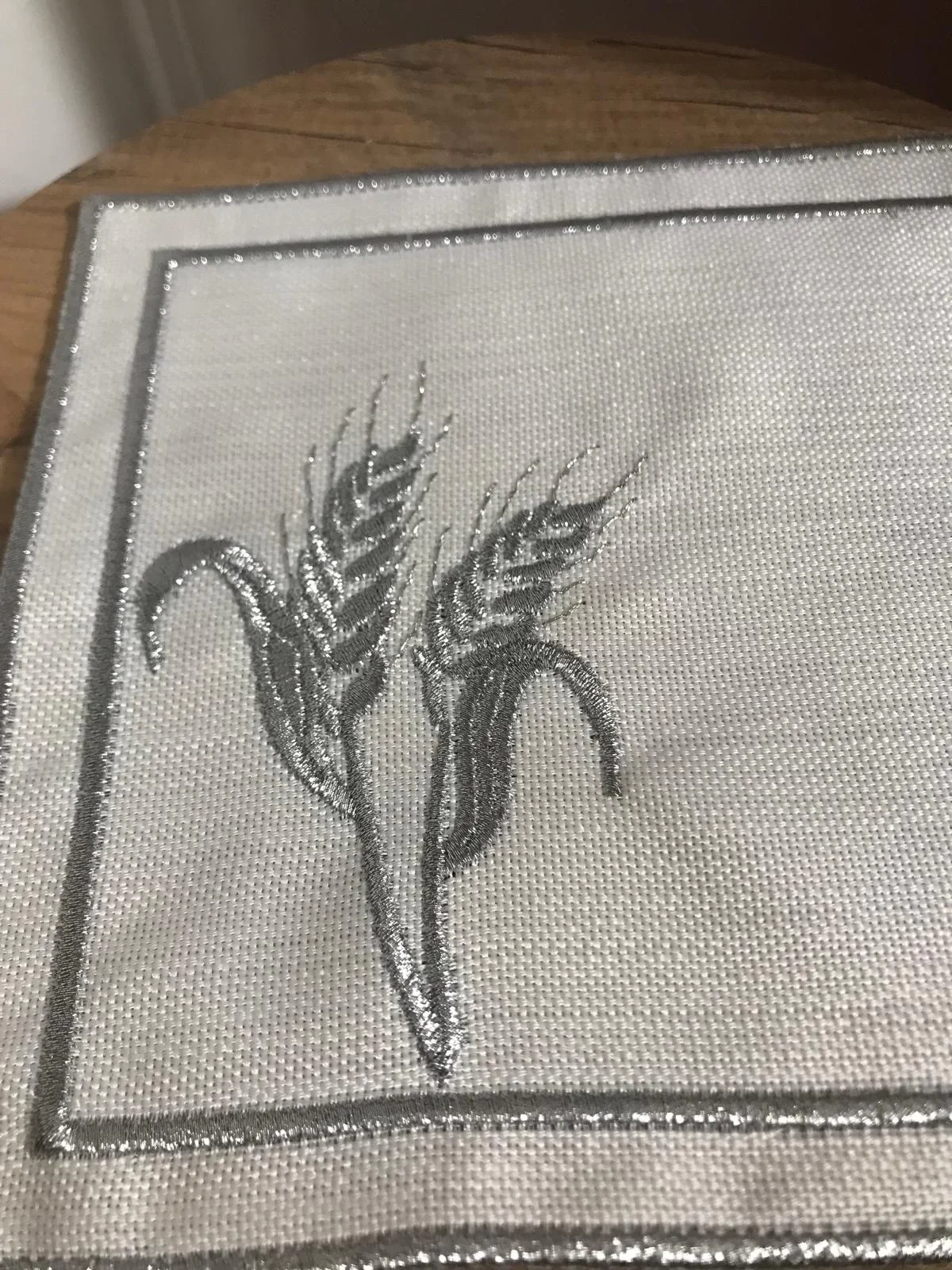 NIVEMESHOME TOVAGLIOLI DA COCKTAIL IN LINO CON RICAMO DI SPINE DI GRANO ARGENTATE (6 PEZZI) PER SERVIZIO CAFFÈ