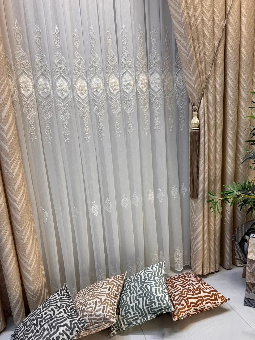 NİVEMESHOME CANSEL EKRU  1/3 PİLELİ TÜL PERDE